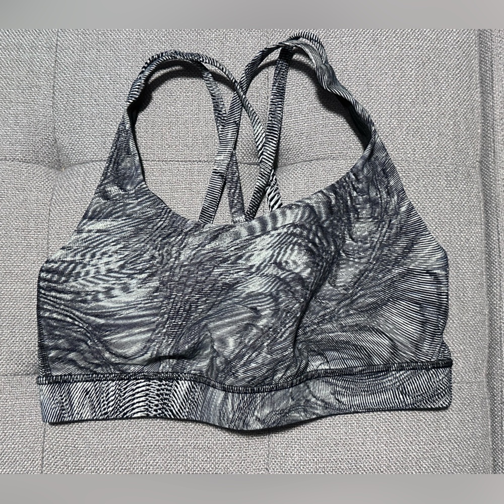 Lululemon Energy Bra B–D Cup Island Mist Black Size 6